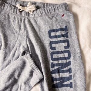 UConn sweatpants